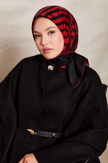 Kırmızı-Siyah Levidor Twill İpek Eşarp 42