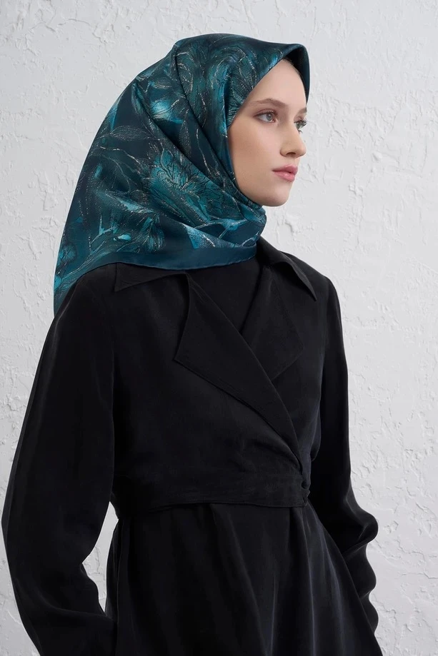 04 Armine Sura İpek Eşarp 9409D