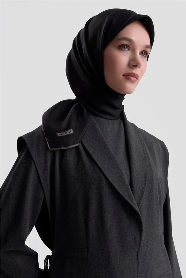 20 Armine Jakar İpek Eşarp 2001D