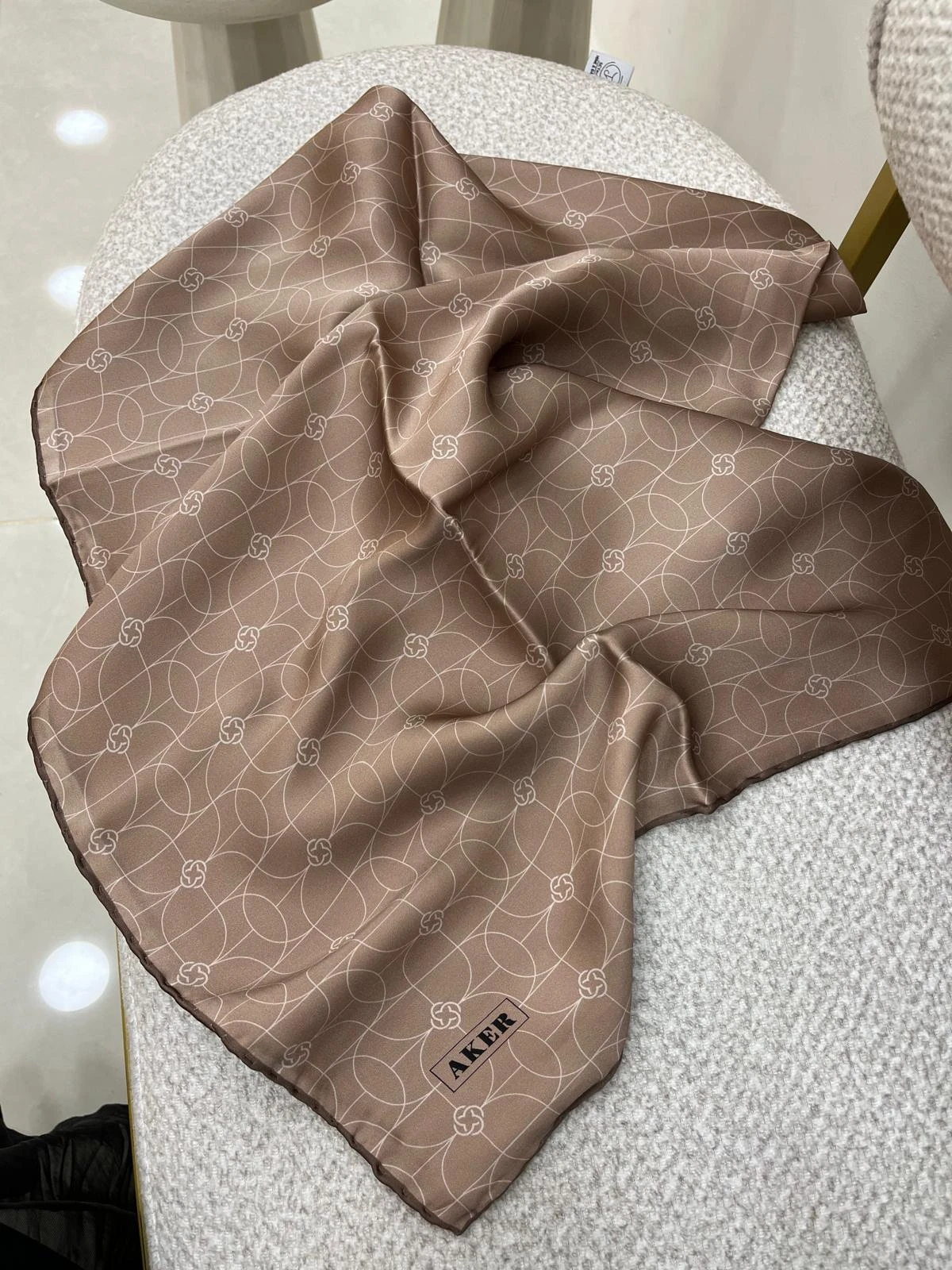 332 Aker Sura İpek Eşarp 9065701