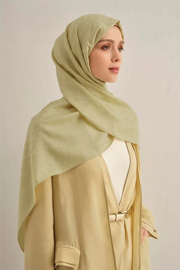 51 Armine Pamora Şal 3