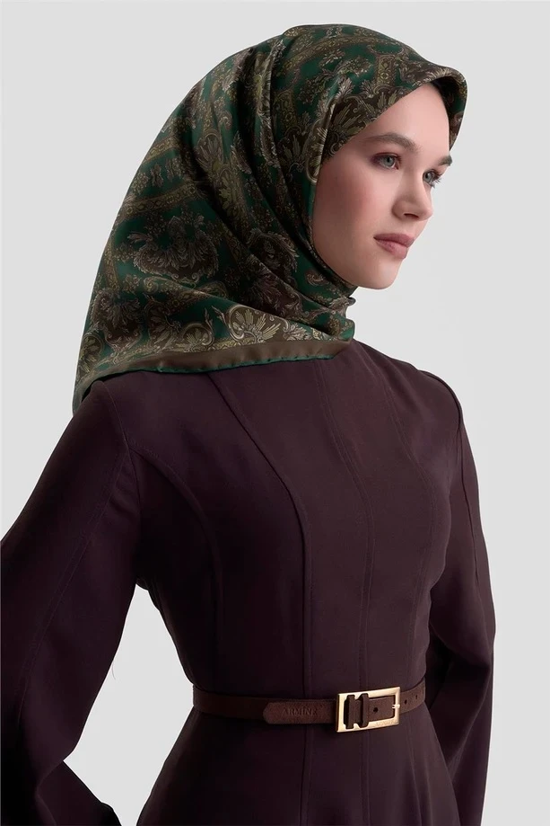 58 Armine Sura İpek Eşarp 9416D