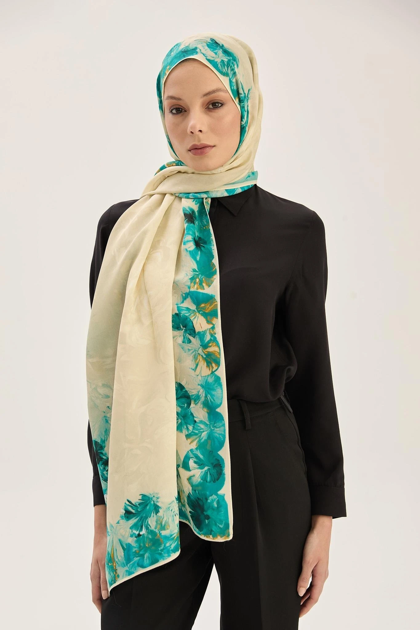 BEJ Maisa Arus Floş Viskon şal