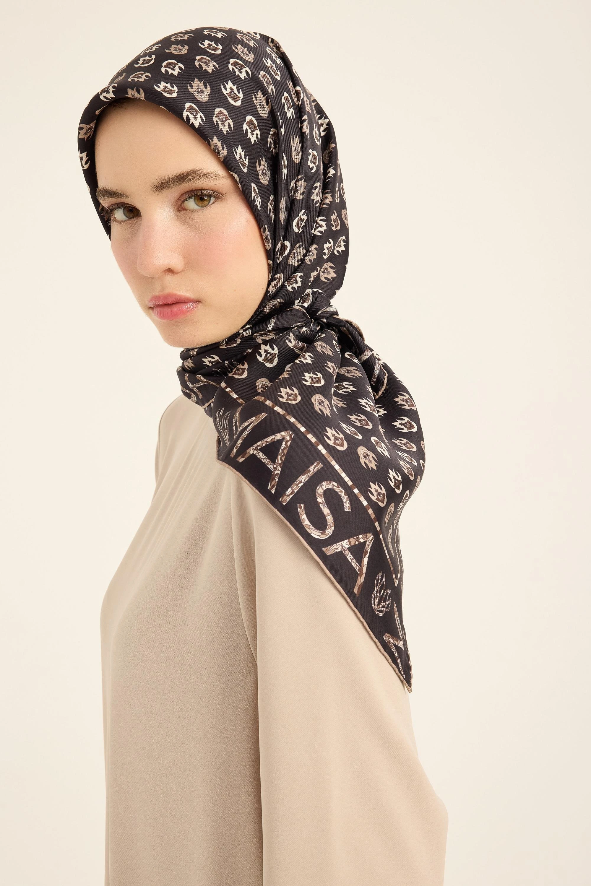 Kahverengi Maisa Pare Twill İpek Eşarp