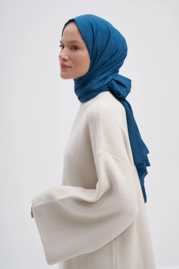 Petrol mavisi Carell Simetrik Jakar İtalyan İpekli Şal