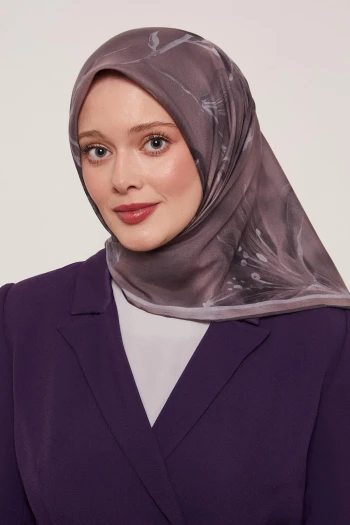 SİYAH GÜL KURUSU Luvensara Botanik Lale Desen Soft Eşarp
