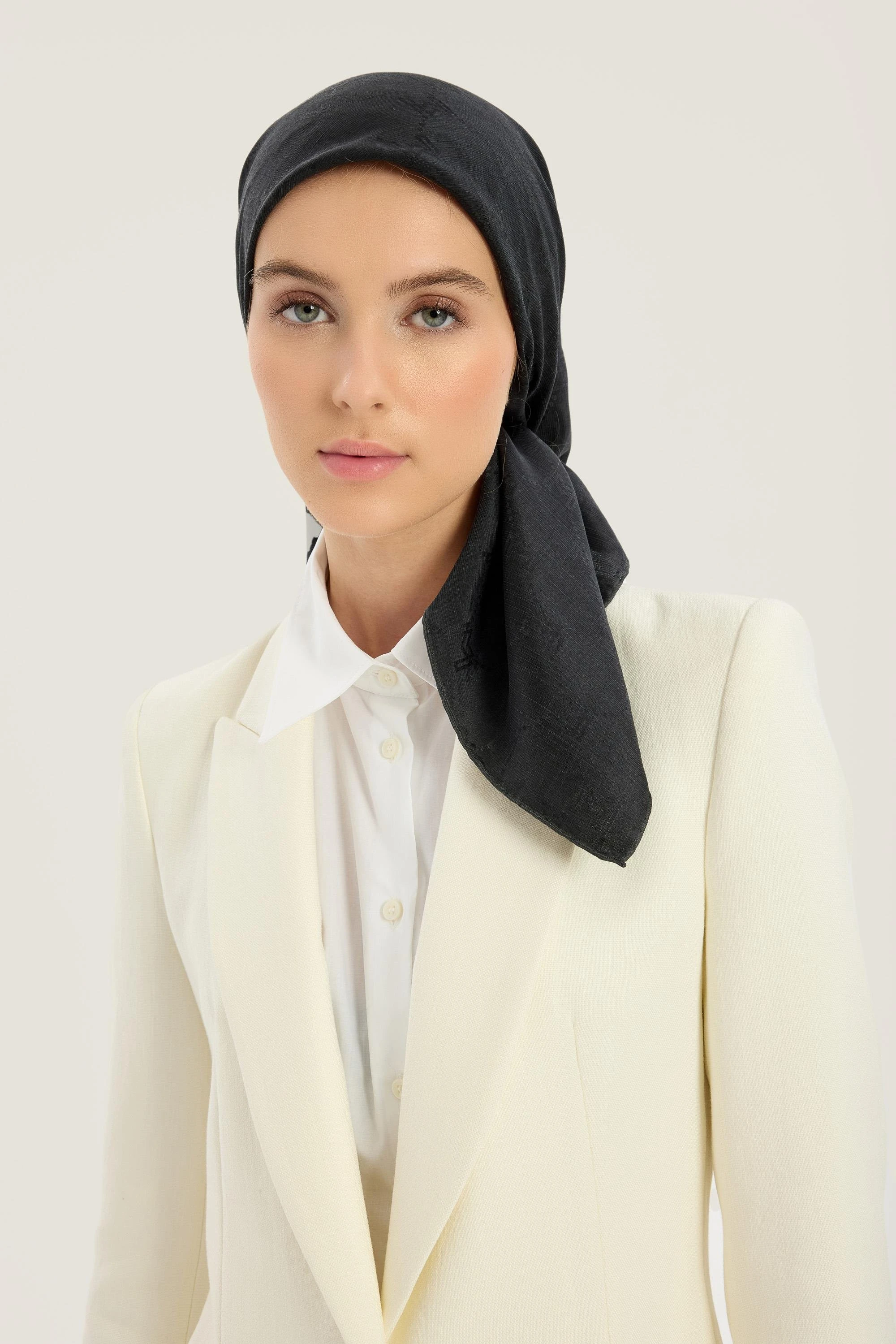 SİYAH Maisa Neda Jakar Pamuk İpek Eşarp