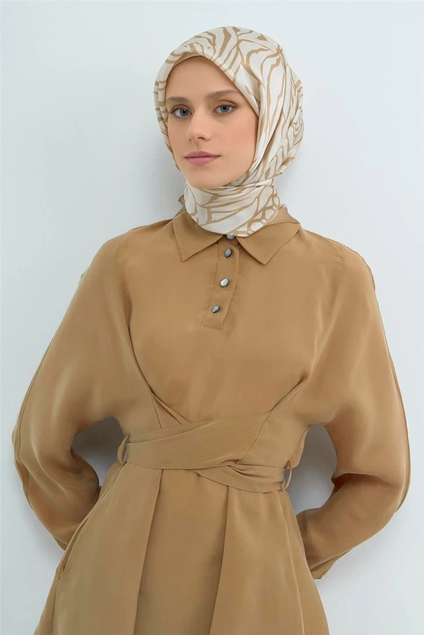02 Armine Sura İpek Eşarp 9511D