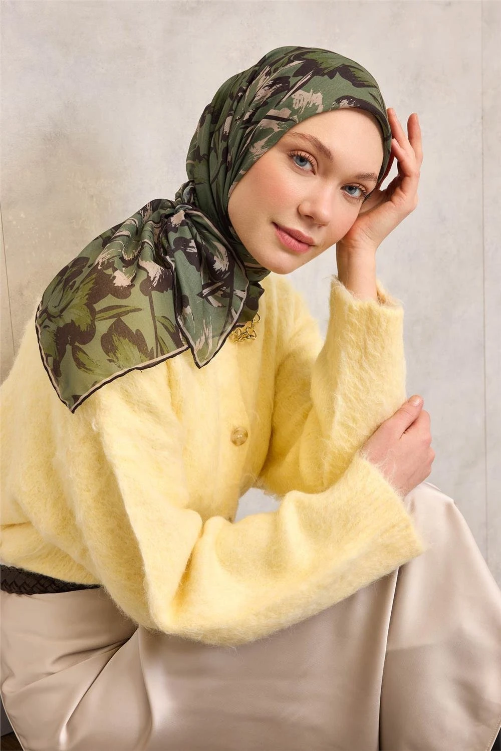 09 Silk Home Soft Eşarp 73114