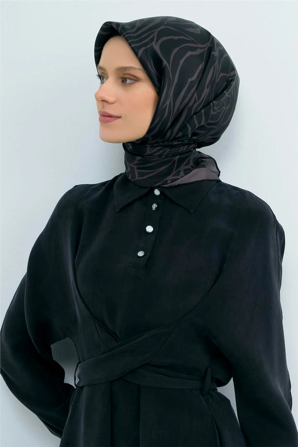 11 Armine Sura İpek Eşarp 9511D