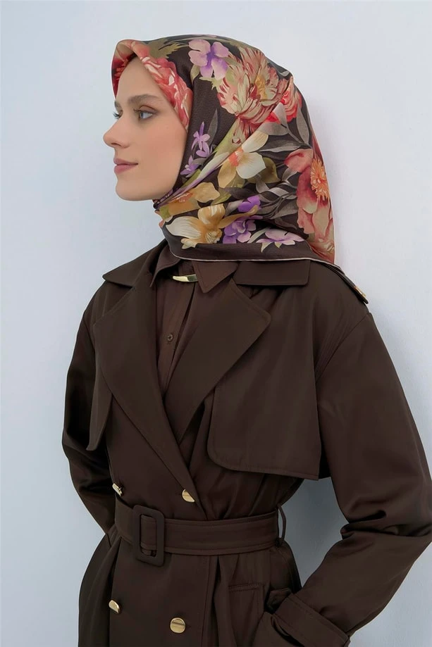36 Armine Sura İpek Eşarp 9516D