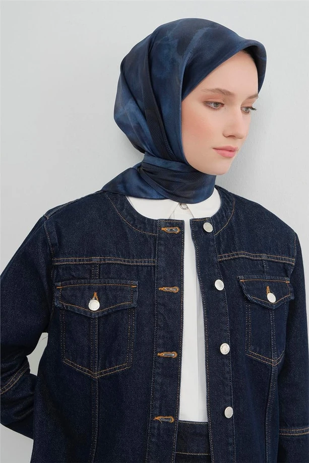 86 Armine Sura İpek Eşarp 9501D