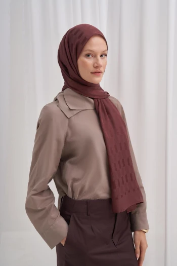 Kızıl Kahve Carell Küpçizgi Jakar İtalyan İpekli Şal