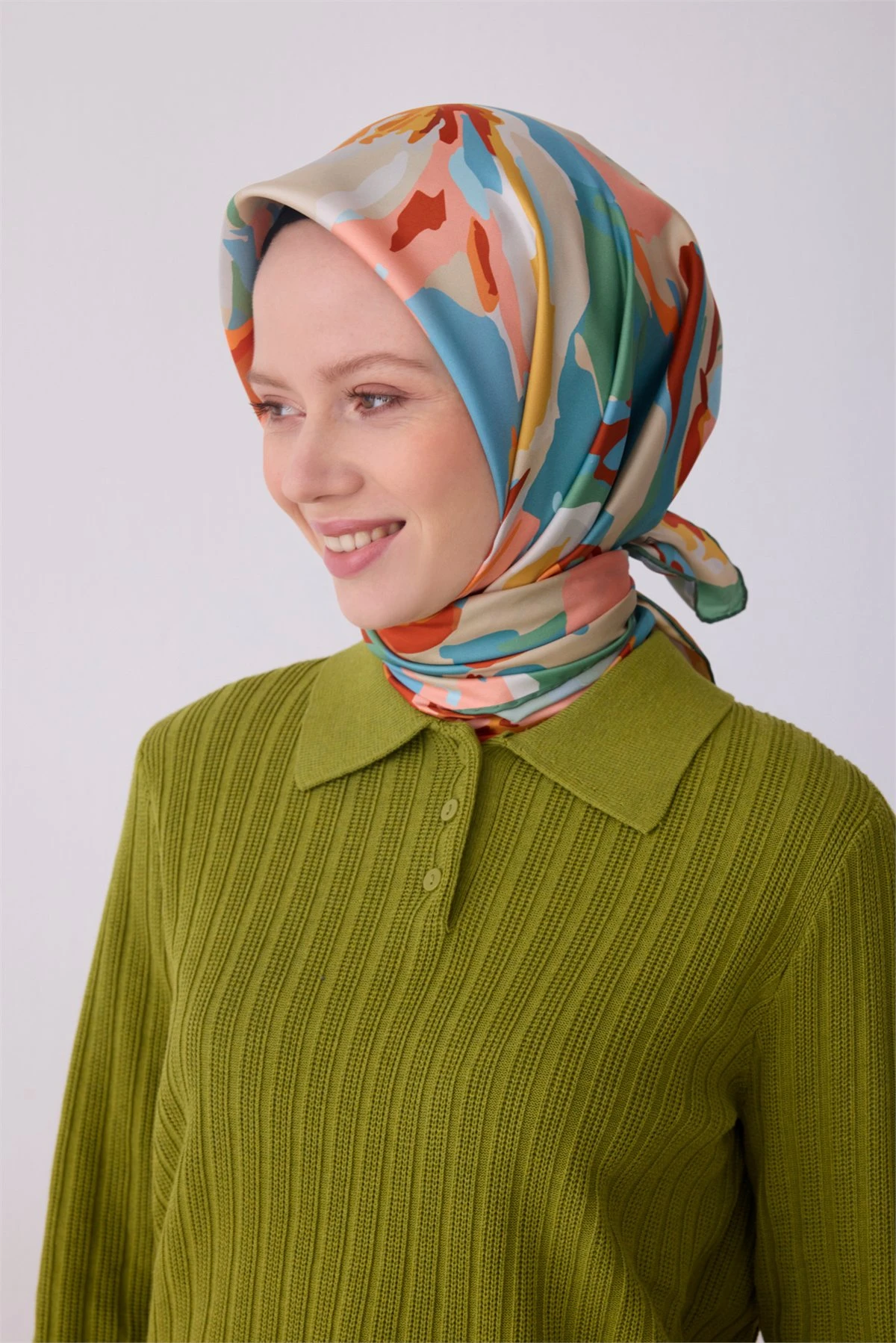 02 Belli Twill İpek Eşarp 4315D