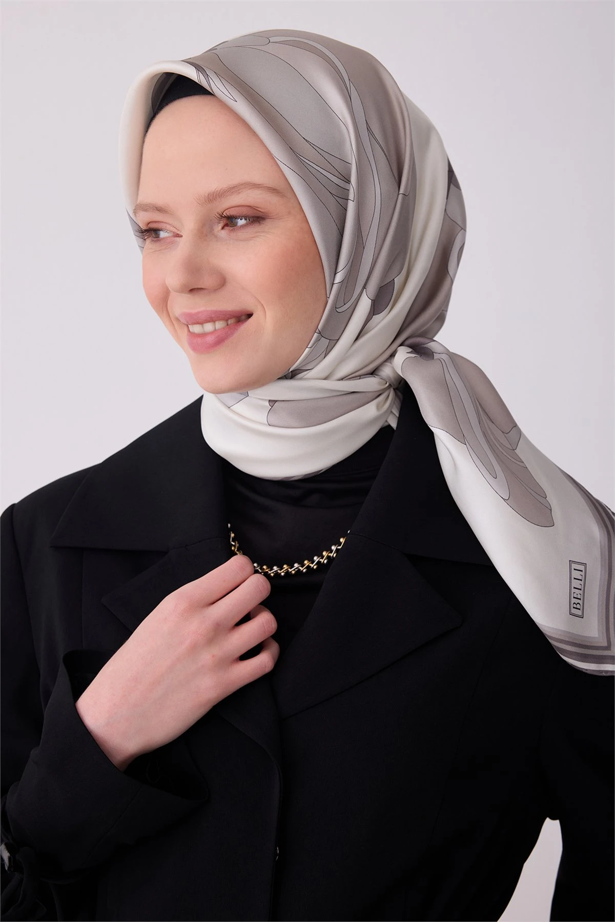 04 Belli Twill İpek Eşarp 4303D