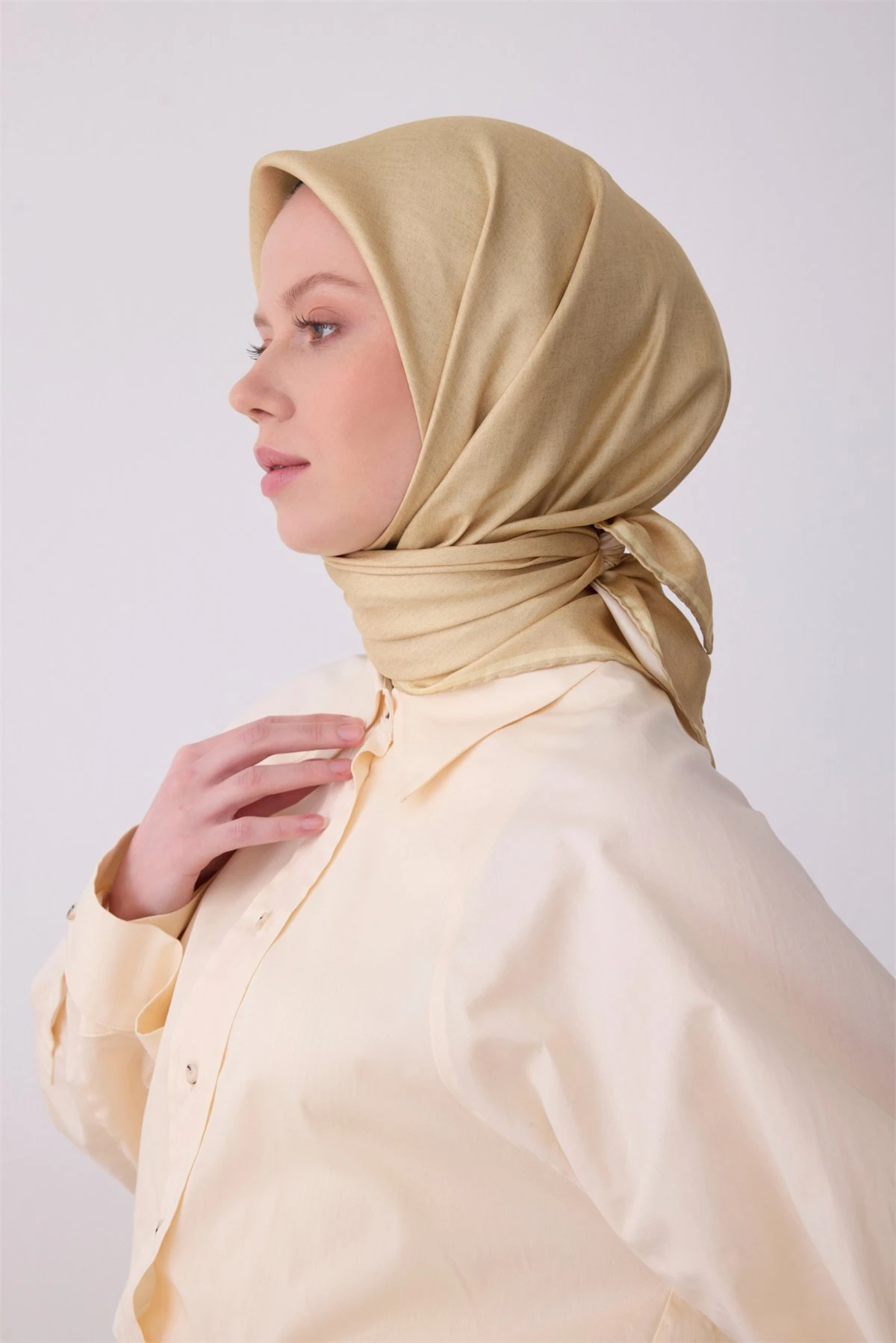 04 Belli Twill İpek Eşarp 4305D