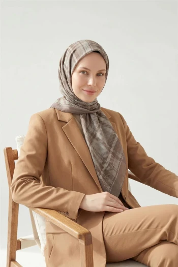 04 Silk Home Ekose Desen Velora Eşarp