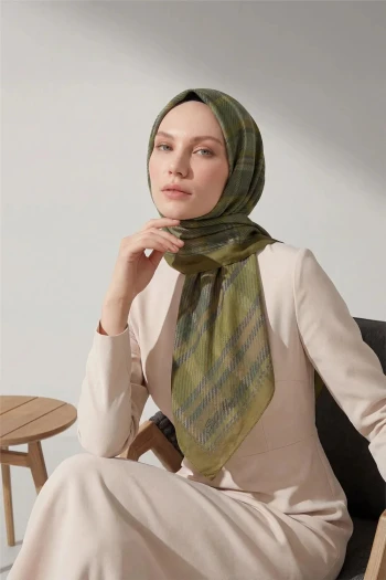 05 Silk Home Ekose Desen Velora Eşarp