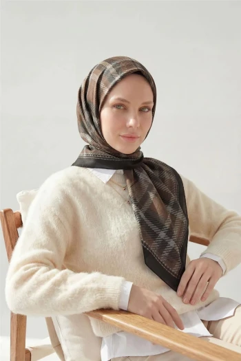 10 Silk Home Ekose Desen Velora Eşarp