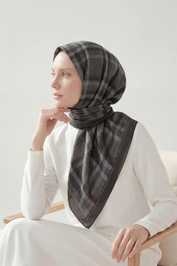 14 Silk Home Ekose Desen Velora Eşarp