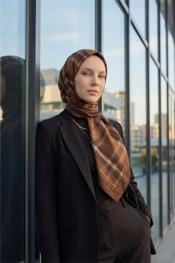 19 Silk Home Ekose Desen Velora Eşarp