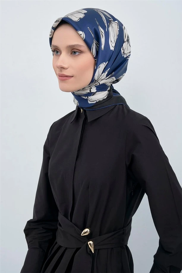 31 Armine Twill İpek Eşarp 9536D