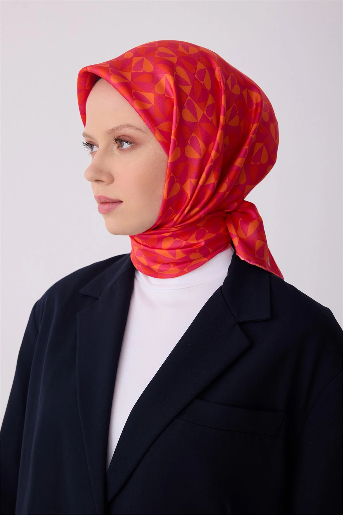 31 Belli Twill İpek Eşarp 4322D