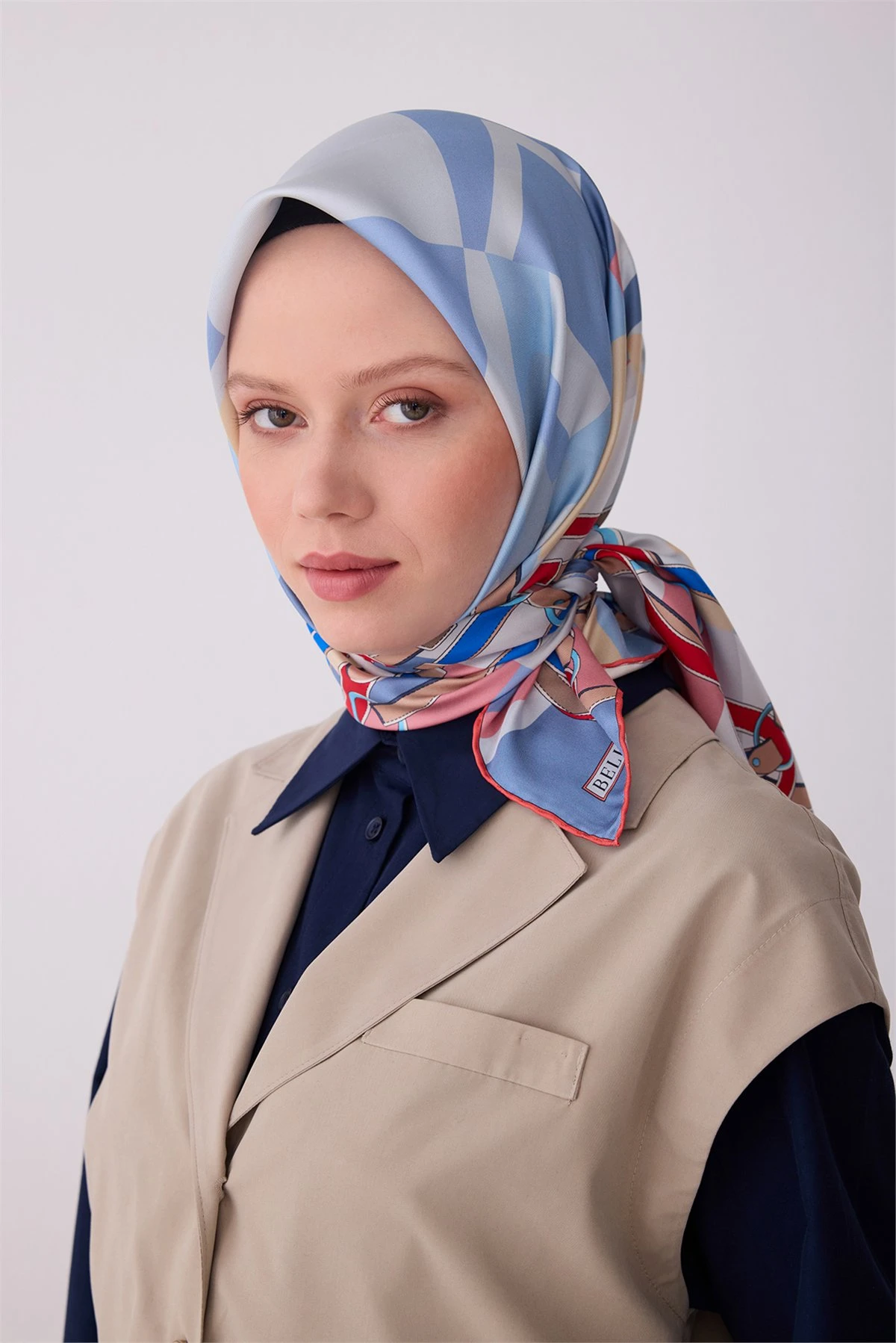 35 Belli Twill İpek Eşarp 4300D