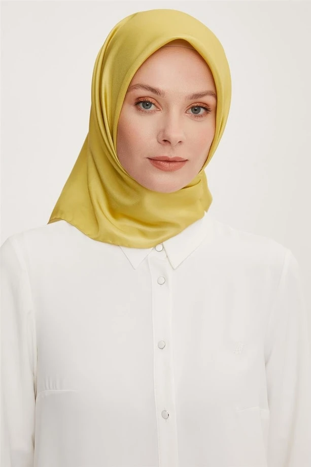 52 Armine Twill Düz Boyalı Eşarp