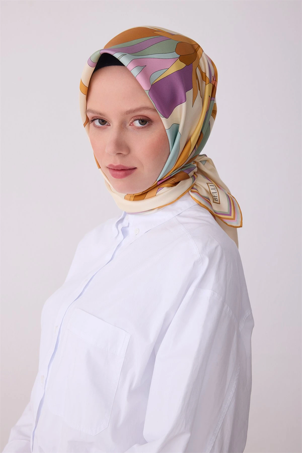 83 Belli Twill İpek Eşarp 4303D