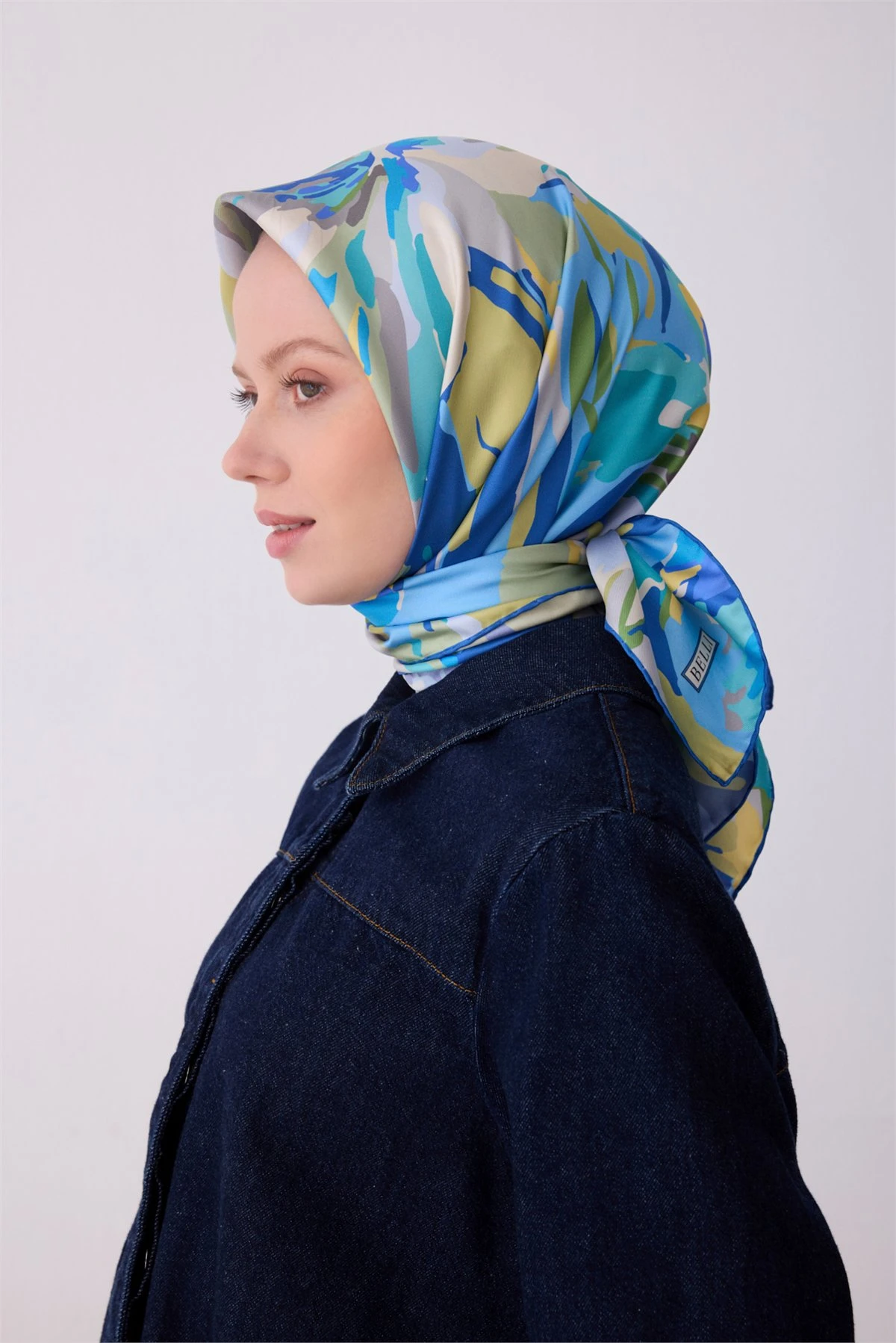 83 Belli Twill İpek Eşarp 4315D