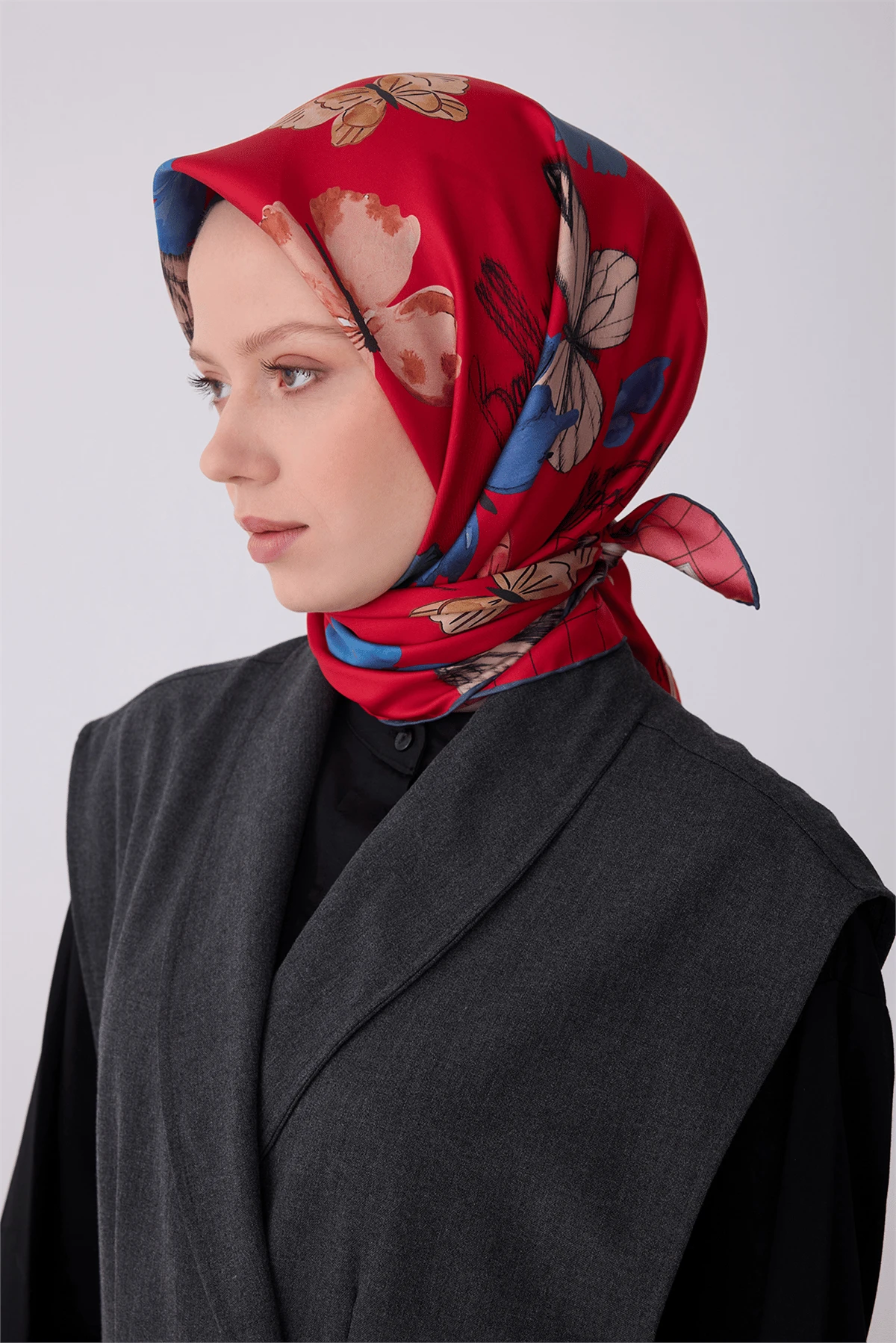 83 Belli Twill İpek Eşarp 4329D