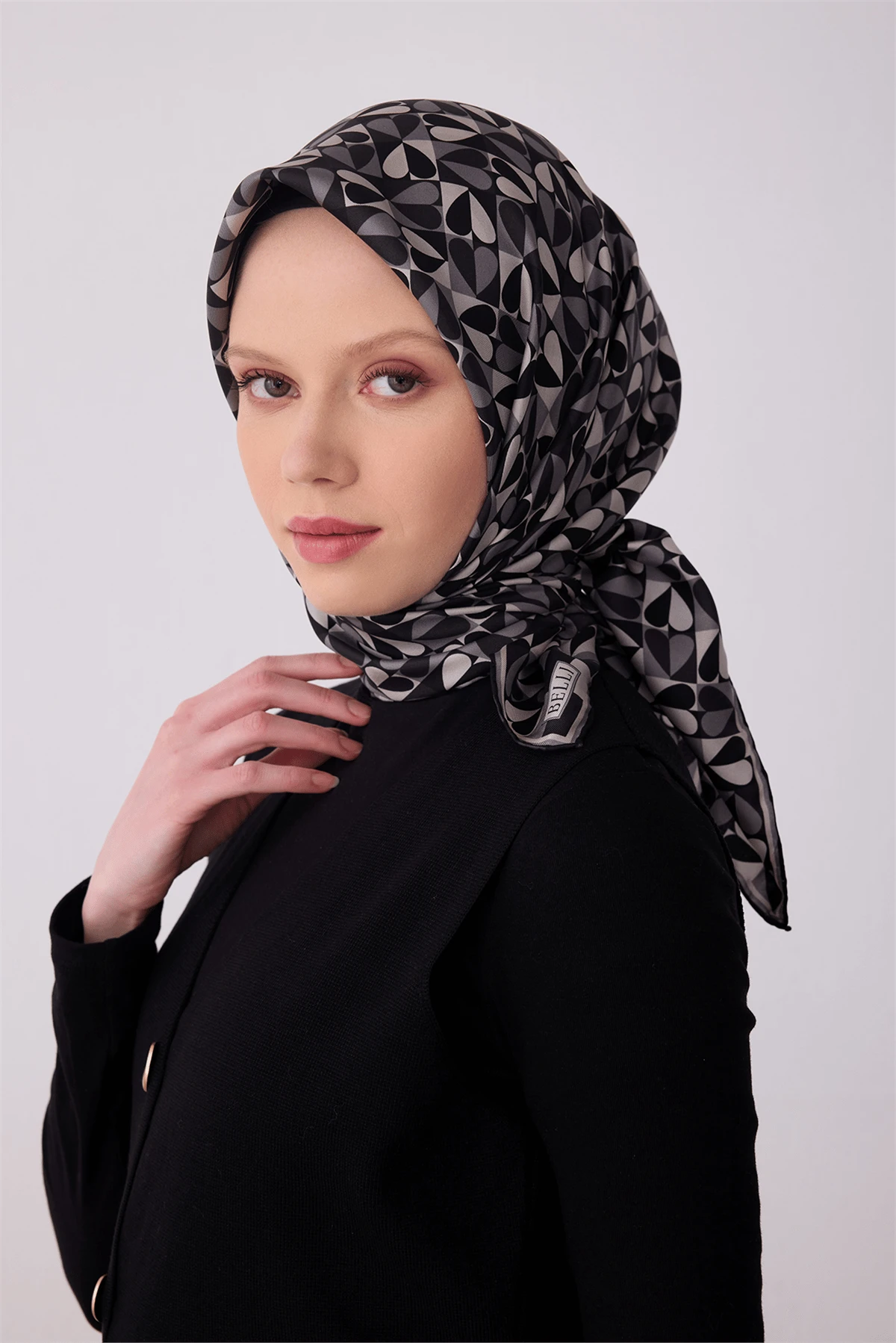 85 Belli Twill İpek Eşarp 4322D