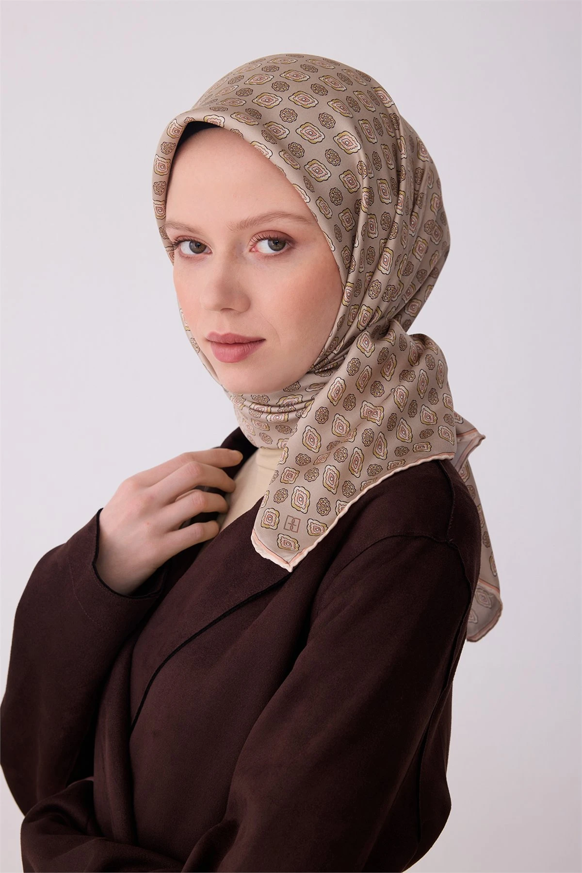 54 Belli Twill İpek Eşarp 4308D