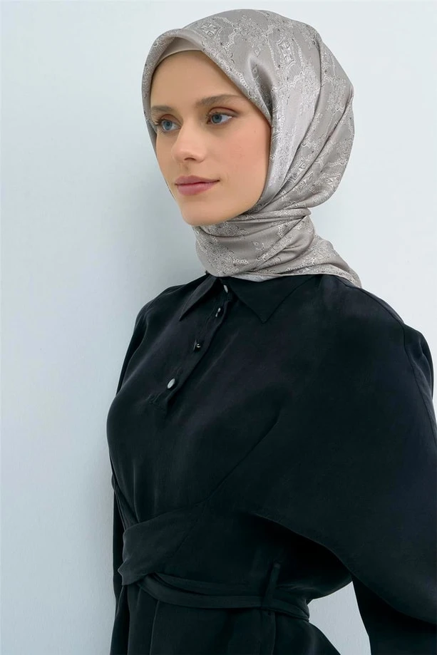 82 Armine Twill İpek Eşarp 9522D