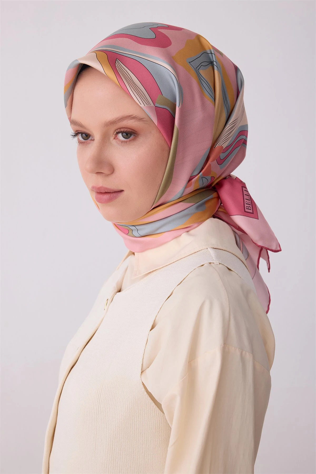 02 Belli Twill İpek Eşarp 4318D