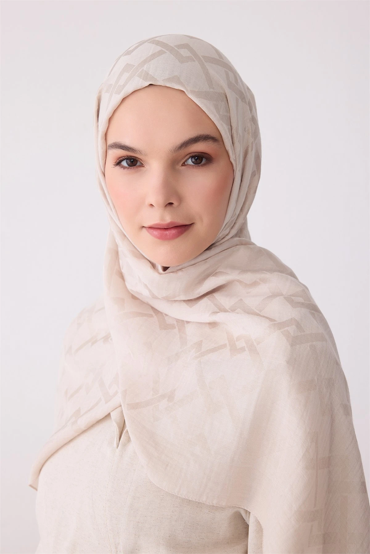 04 Belli Fresh Ivory Şal 1