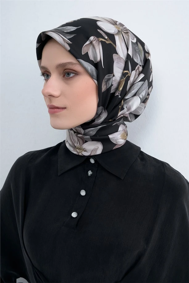 05 Armine Sura İpek Eşarp 9524D