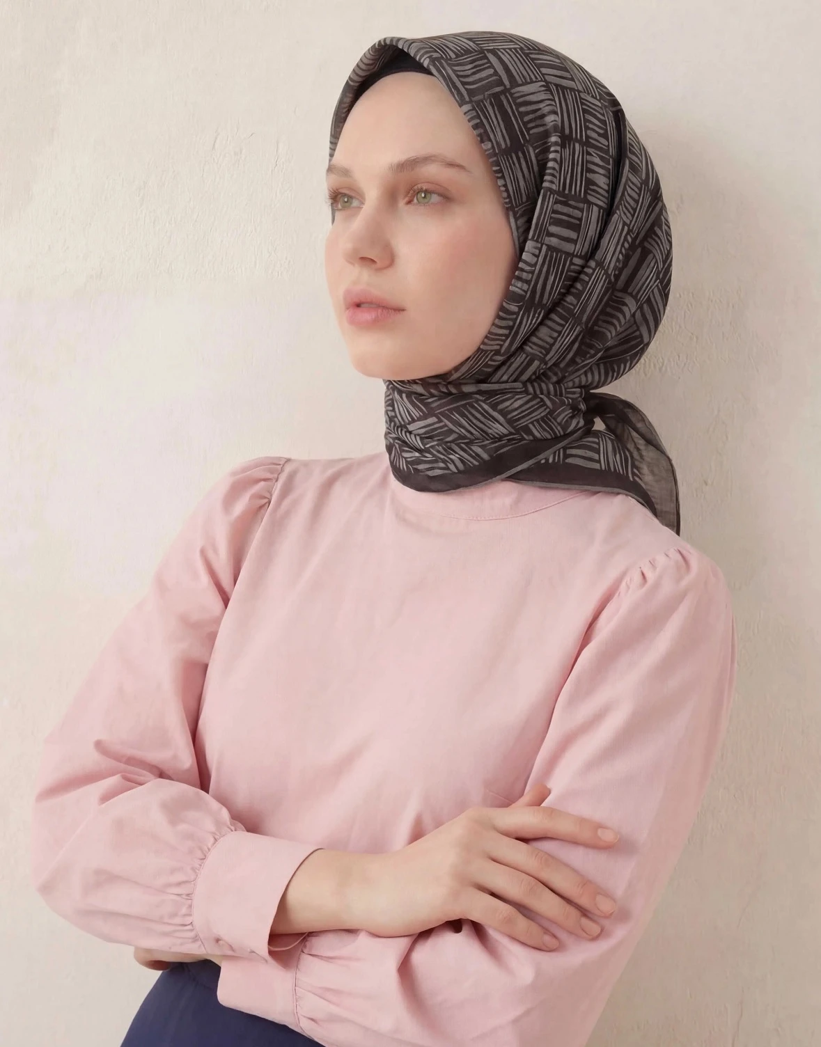 05 Silk Home Çubuk Soft Eşarp