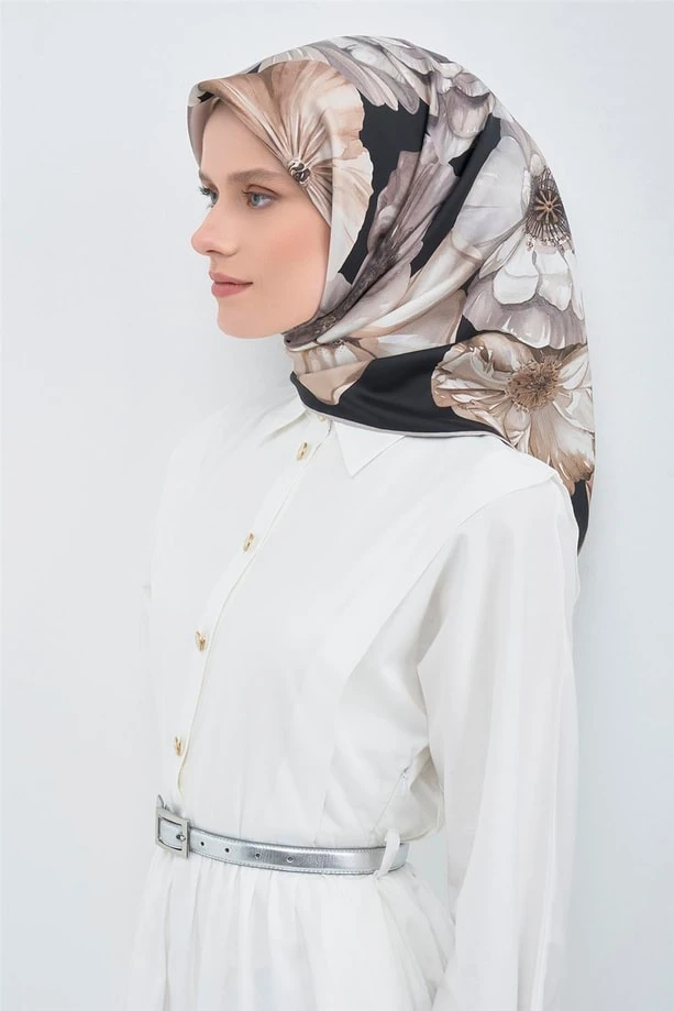 07 Armine Sura İpek Eşarp 9503D