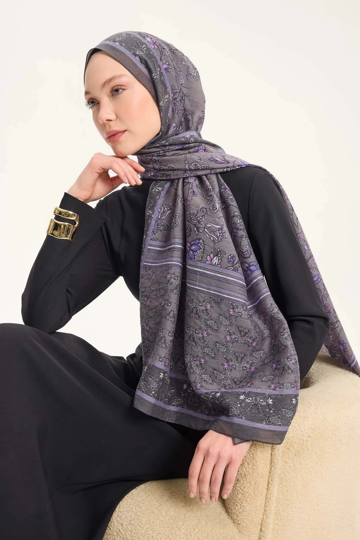 07 Silk Home Çiçek Desen Tencel Monare Şal