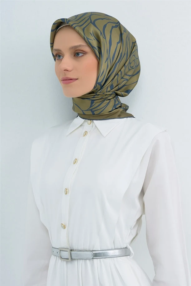 08 Armine Sura İpek Eşarp 9511D