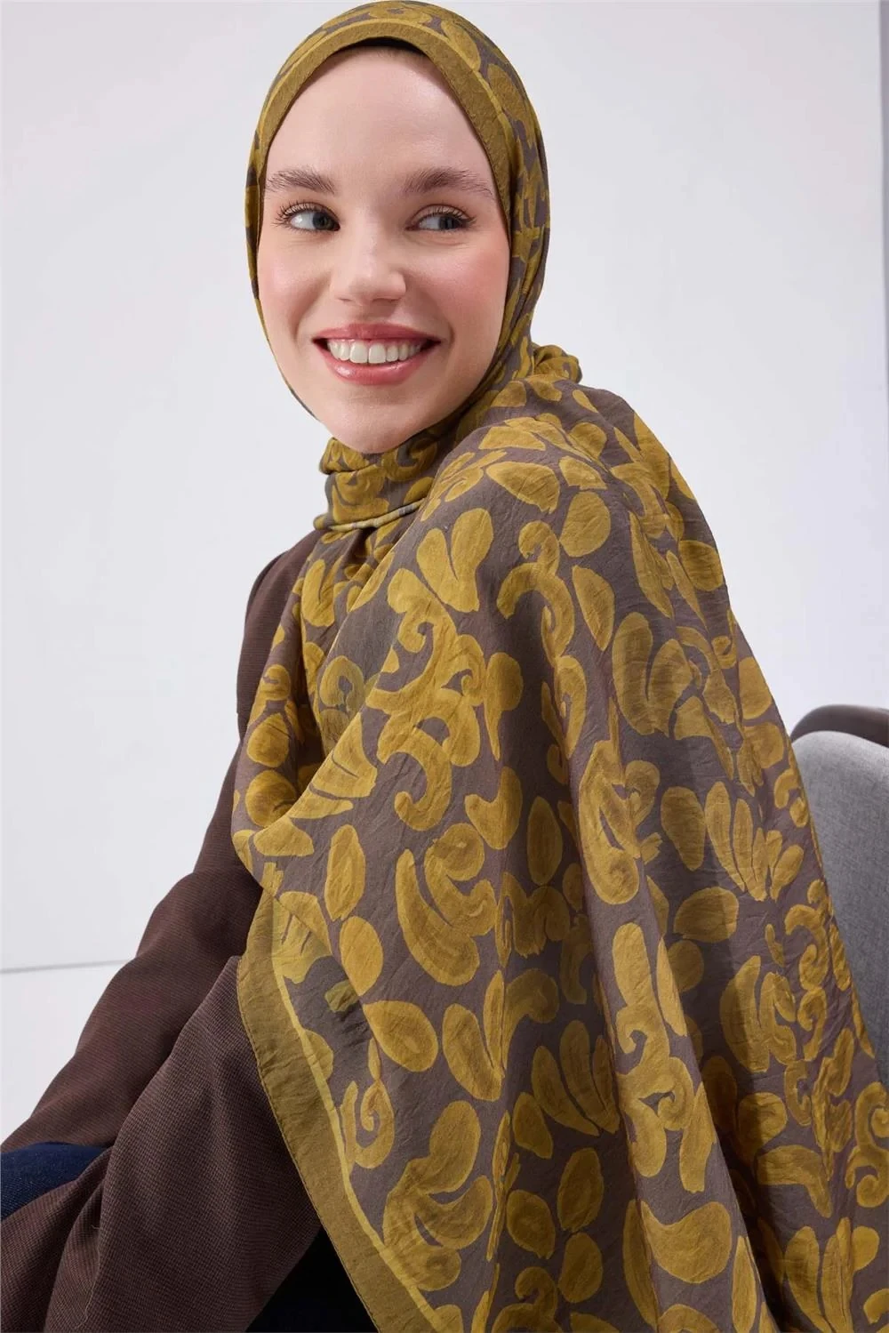 09 Silk Home Urban Hours Harmony Mayda Şal