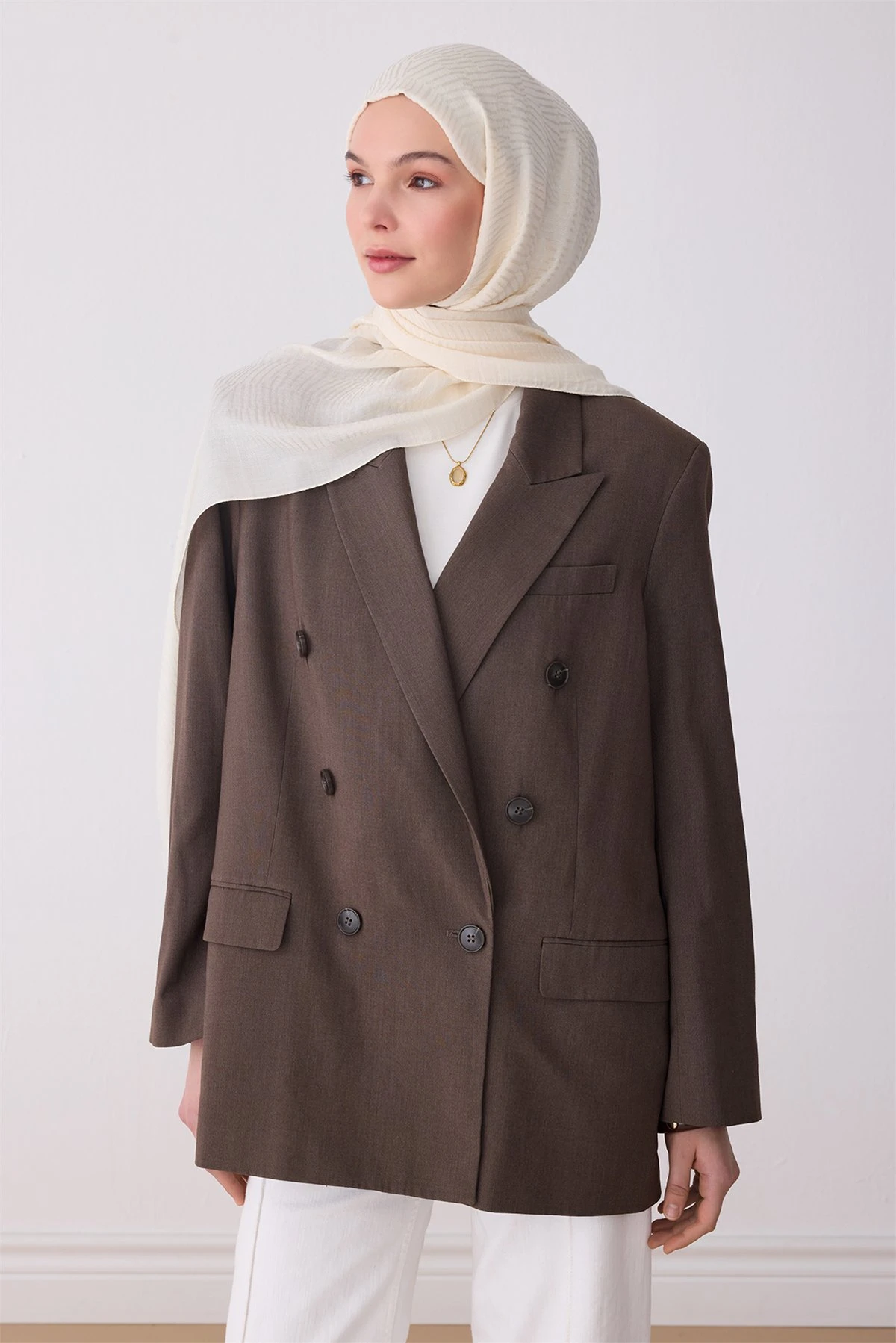 17 Belli Fresh Ivory Şal 2