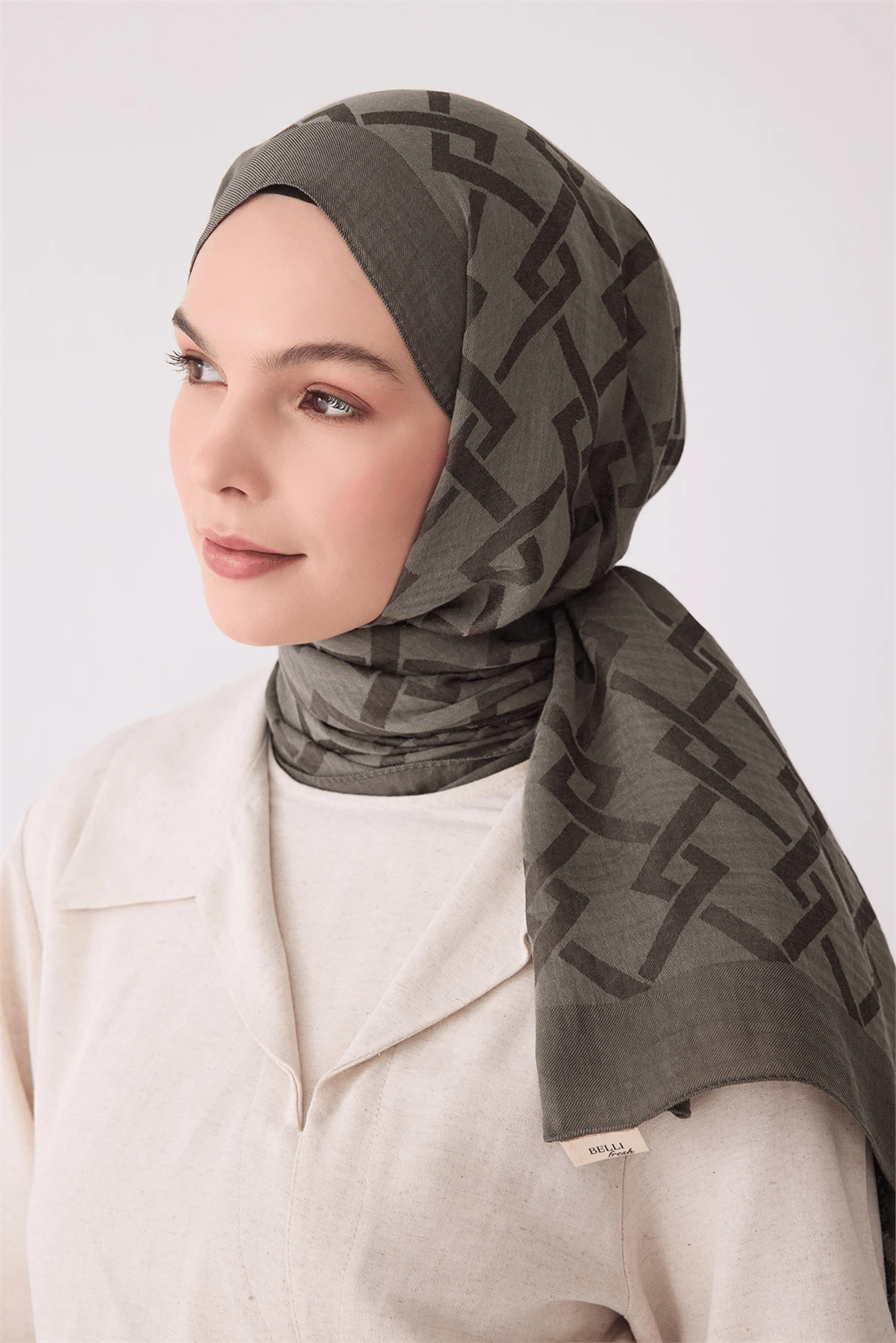 49 Belli Fresh Ivory Şal 1