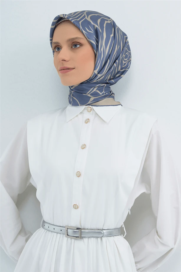 58 Armine Sura İpek Eşarp 9511D