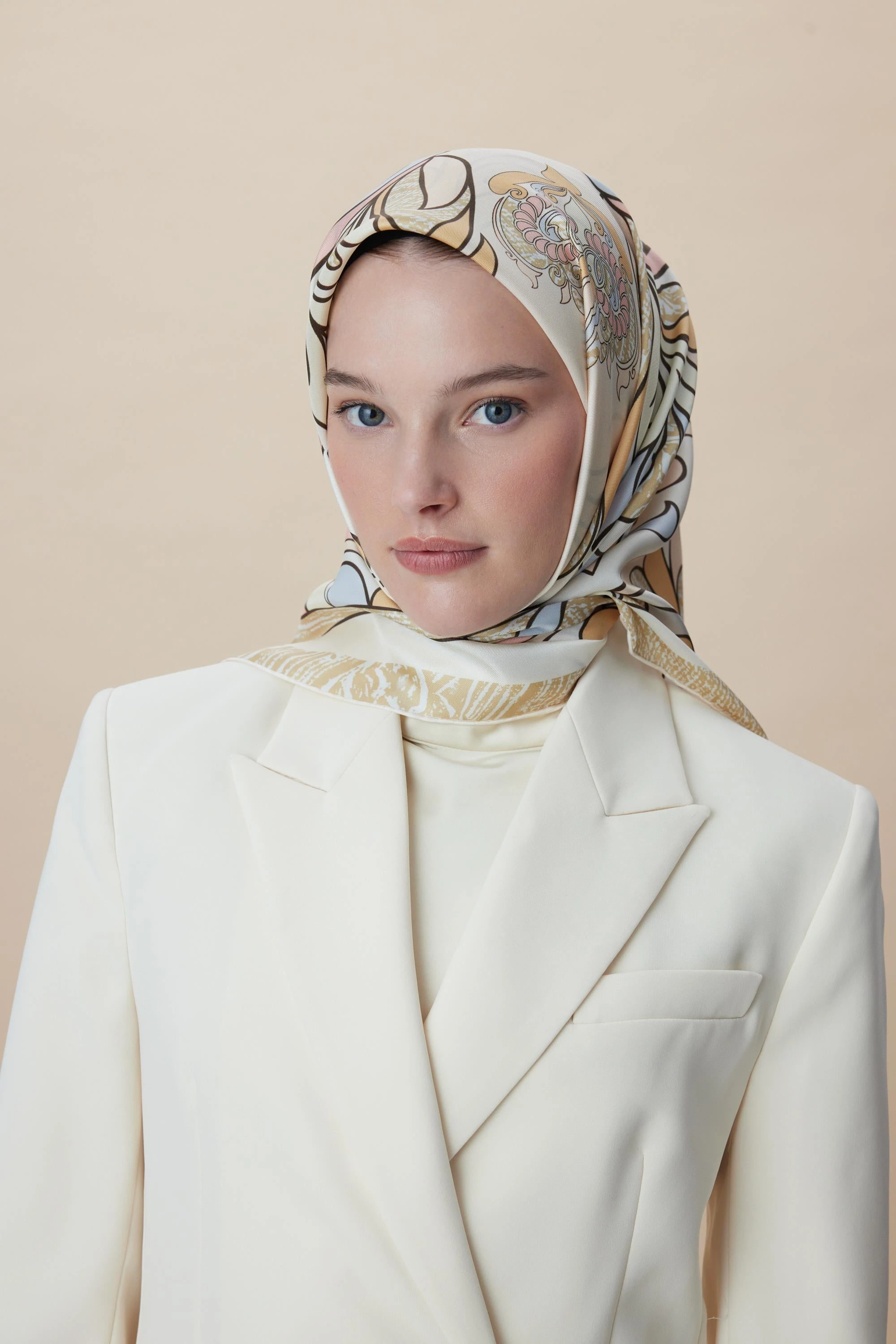 Pudra Pembe Maisa Sera Twill İpek Eşarp