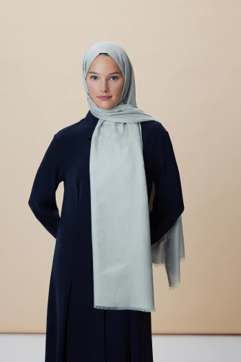 SU YEŞİLİ Maisa Jade Modal İpek Jakarlı Şal