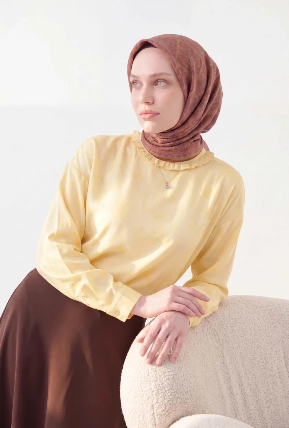 01 Silk Home Taç Desen Soft Eşarp