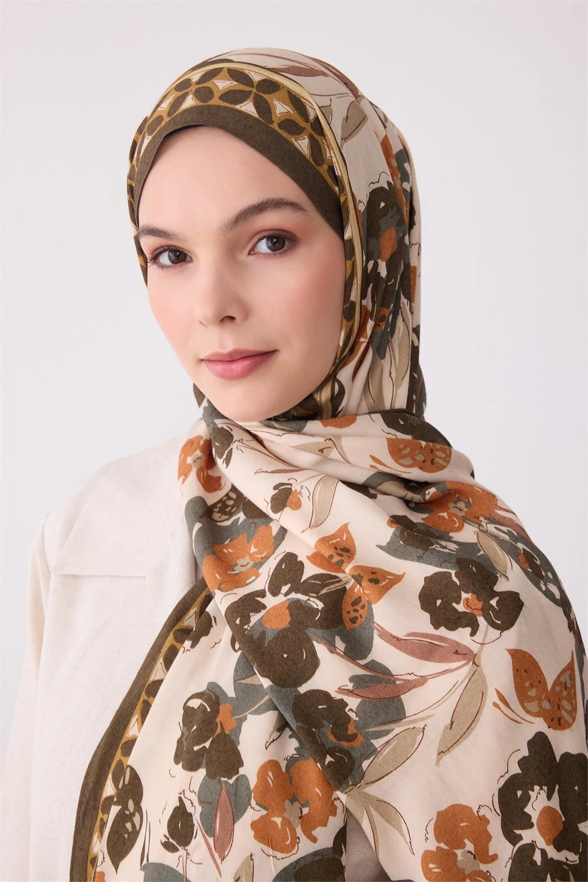 06 Belli Fresh Viona Şal 3203